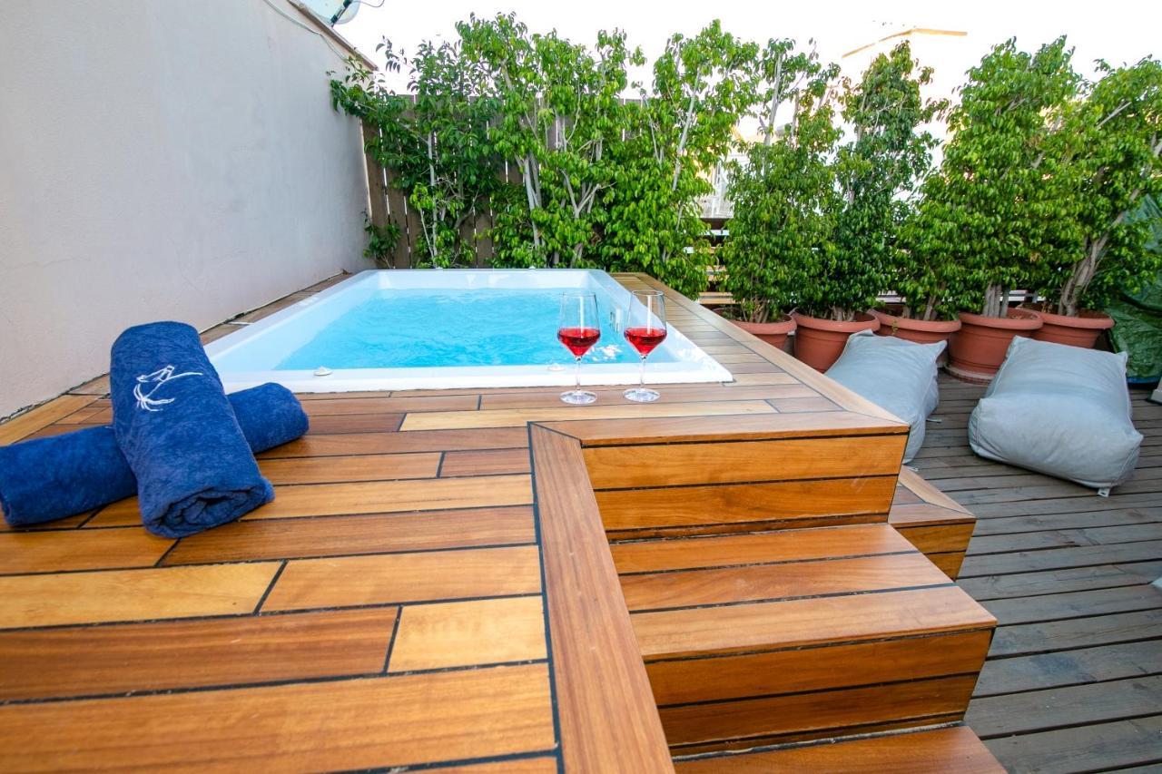 Beautiful Penthouse In Athens With Outside Jacuzzi Apartment Exterior photo
